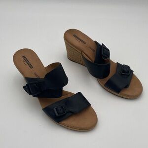 Clarks black Tan Wedge Sandals slip on women 11 leather casual office retro Y2K